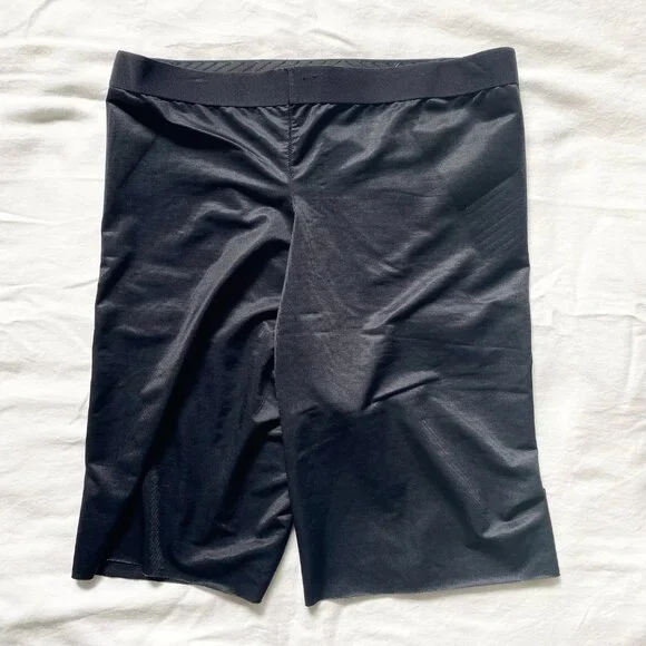 SPANX SPANXshape™ Invisible Mid-Thigh Short Women's XS Black Shapewear - Picture 6 of 12